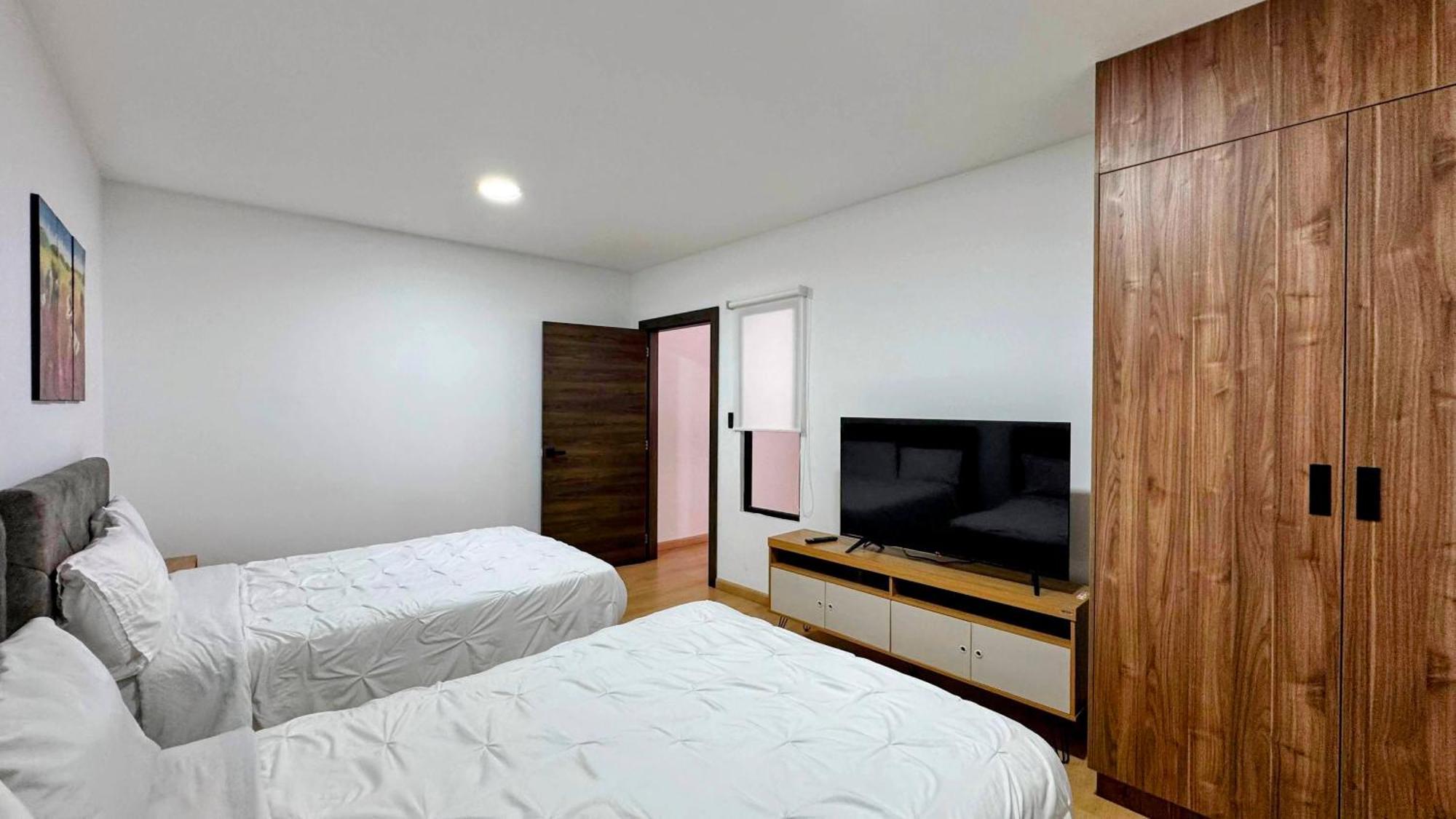 Edificio Tofino Apartment กีโต ภายนอก รูปภาพ