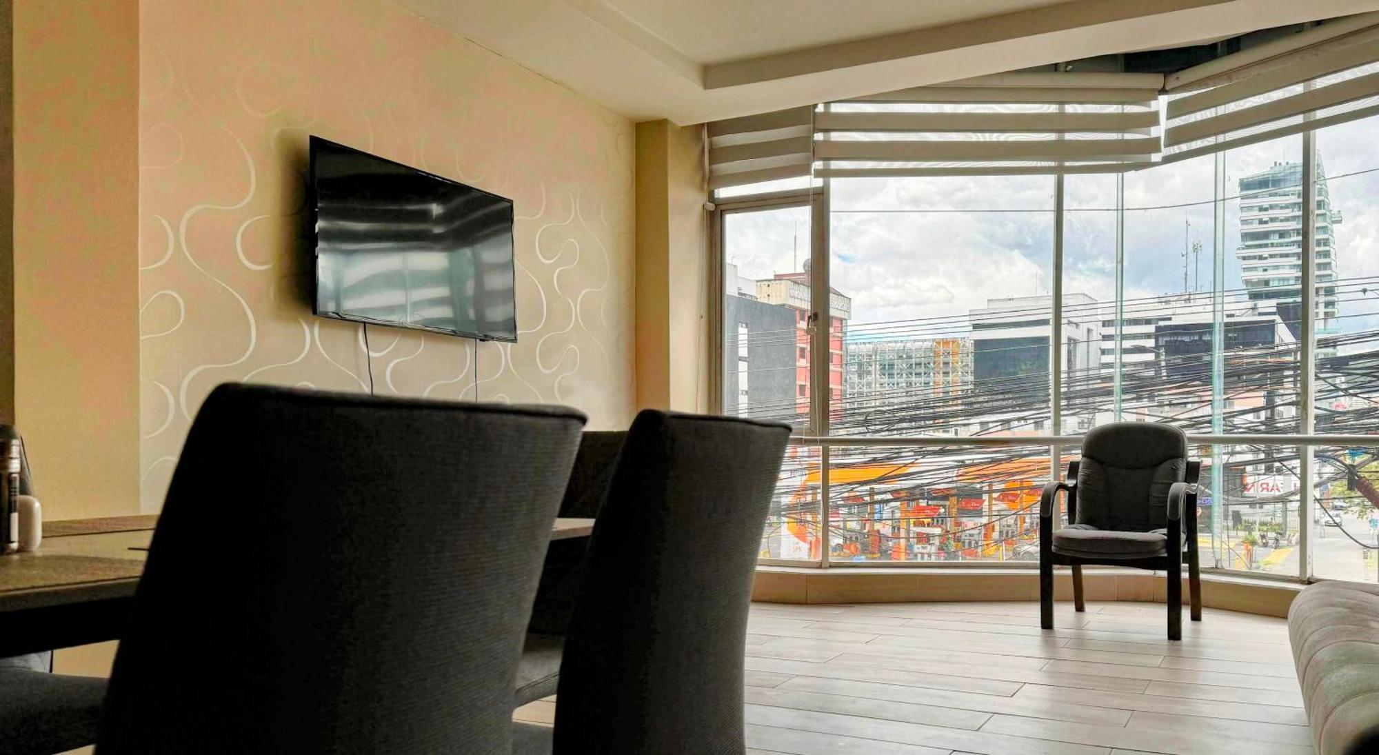 Edificio Tofino Apartment กีโต ภายนอก รูปภาพ